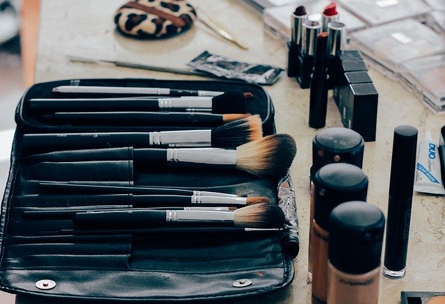 štětce, makeup