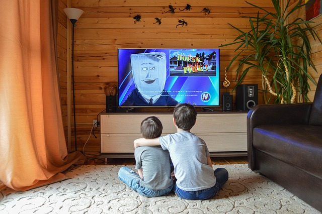 děti u tv
